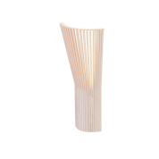 настенный светильник с плавным изгибом из березового шпона