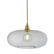 подвесной светильник с прозрачным стеклянным плафоном и латунным креплением