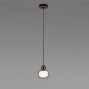 подвесной светильник с одним шарообразным плафоном и акцентом из металла