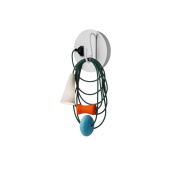 настенное бра с декоративным шнуром и текстильным абажуром чёрно-белого сочетания