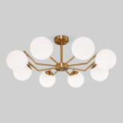 восьмиламповая потолочная люстра с шарообразными стеклянными плафонами