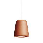 подвесной светильник с терракотовым плафоном и белой подвесной арматурой