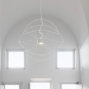 подвесная люстра с четырьмя кольцами и LED-подсветкой белого цвета