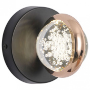 накладной настенный светильник с полусферическим стеклянным плафоном и металлической окантовкой