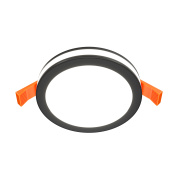 встраиваемый потолочный светильник черного цвета с круглым корпусом и контрастной окантовкой