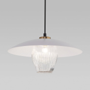 подвесной светильник с широким металлическим абажуром и стеклянным плафоном