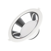 встраиваемый потолочный даунлайт увеличенного диаметра с металлическим отражателем и регулируемой цветовой температурой