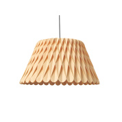 подвесной светильник с абажуром в форме конуса бежевый