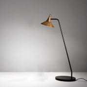 1946010A Artemide Unterlinden настольная лампа