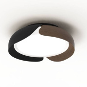 потолочный светильник с деревянным корпусом и асимметричным LED-модулем