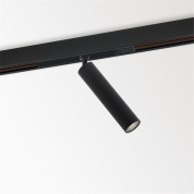 трековый светильник с двумя направленными источниками света для шинопровода