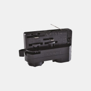 трековый соединитель чёрного цвета для трёхфазной трековой системы EUTRAC 3phase