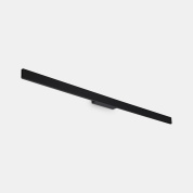 уличный настенный светильник вытянутой формы чёрного цвета