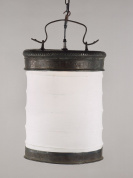 подвесной фонарь цилиндрической формы с тканевым абажуром и бронзовым корпусом