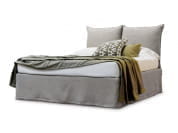 MILOS Двуспальная кровать из мягкой ткани со съемным чехлом Casamania & Horm