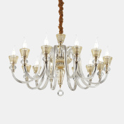 подвесная люстра с двенадцатью рожками и хрустальными подвесами на золотистой арматуре