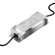 блок питания серебристого цвета для подвесной системы трековый источник питания Parity 48B