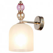 настенное бра с колоколообразным плафоном и металлическим основанием цвета золота