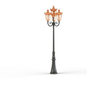 четырехрожковый фонарь серого цвета с декоративными элементами