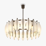 люстра с округлыми матовыми плафонами на металлических держателях