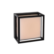 уличный настенный светильник квадратной формы с матовым рассеивателем