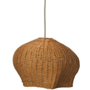 плетеный абажур для подвесного светильника шарообразной формы из ротанга