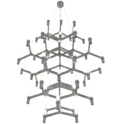 люстра с множеством ламп на металлической раме