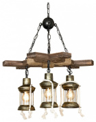 подвесная люстра с деревянной балкой и подвешенными металлическими плафонами