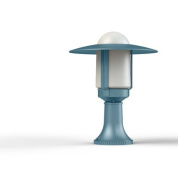 садовый светильник на ножке с купольным плафоном голубого цвета