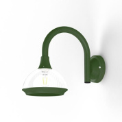 настенное бра с купольным плафоном на зелёной стойке