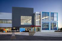 Архитектурное освещение Технологического центра Microsoft