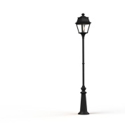 уличный фонарный столб с одним плафоном и чёрной арматурой