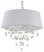 подвесной светильник с тканевым абажуром белого цвета и стеклянными подвесками