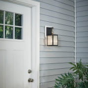Lahden 16.75" 1 Light Outdoor Wall Light with Clear Seeded Glass Weathered Zinc уличный настенный светильник 59006WZC Kichler