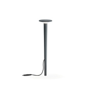 солнечный светильник с металлическим штырем