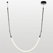 подвесной светильник с дугообразным светящимся элементом