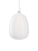 подвесной светильник в форме овального купола белого цвета