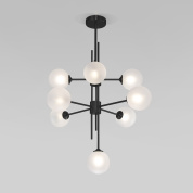 потолочная люстра с шестью шарообразными стеклянными плафонами на перекрестных штангах