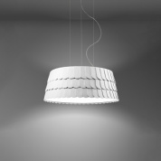 люстра цилиндрической формы из белого стекла