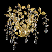 настенное бра с хрустальными подвесками и золотистыми декоративными листьями
