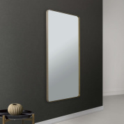 прямоугольное настенное зеркало в матовом золотистом обрамлении