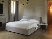 Lipari Мягкая кровать со съемным чехлом Casamania & Horm PID169344