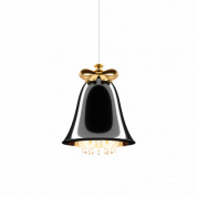 подвесная люстра куполообразной формы с золотистым декоративным элементом