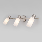 трехламповый настенный светильник с цилиндрическими плафонами на горизонтальной штанге