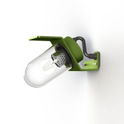 уличное настенное бра с прозрачной лампой и зелёным козырьком