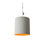 подвесная люстра с ровным цилиндрическим плафоном и оранжевой внутренней отделкой