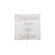 настенный светильник с текстовой надписью Revolution