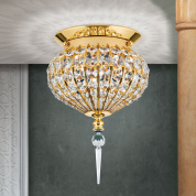 потолочная хрустальная люстра корзиночной формы с золотистой оправой и подвеской