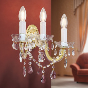 настенное бра с тремя свечеподобными рожками и подвесками из кристаллов