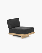 модульный диван с одним посадочным местом и деревянным основанием